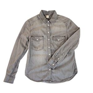 H&M Charcoal Button-Up Shirt